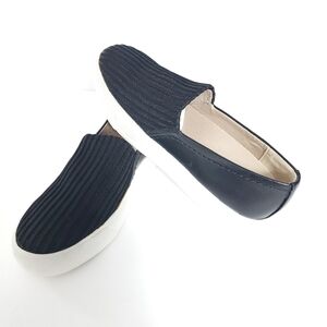 Slip-on sneaker Naturalizer Brogan 6.5